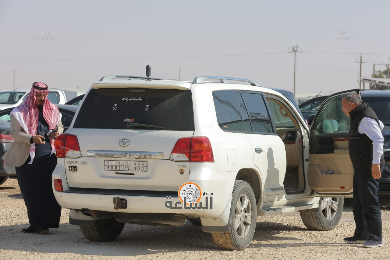 Madar Al-Saa Images 0.9907980071584754