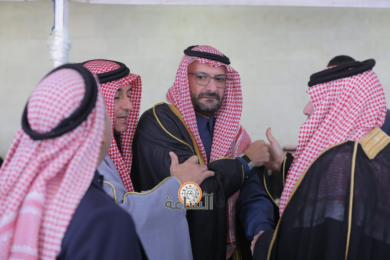 Madar Al-Saa Images 0.34082273513836703