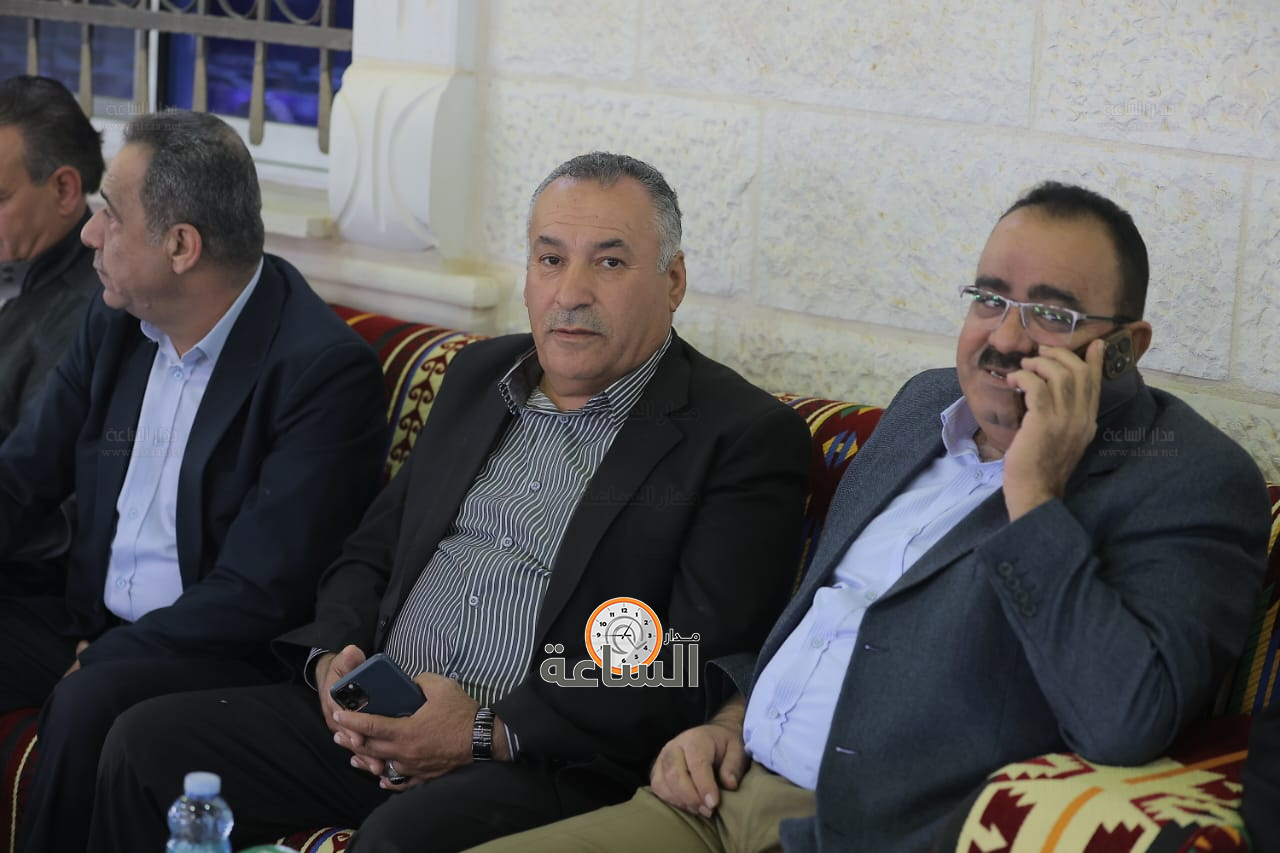 Madar Al-Saa Images 0.8058875481304185