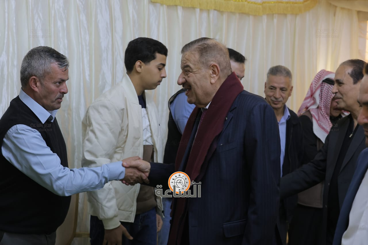 Madar Al-Saa Images 0.793946170163832