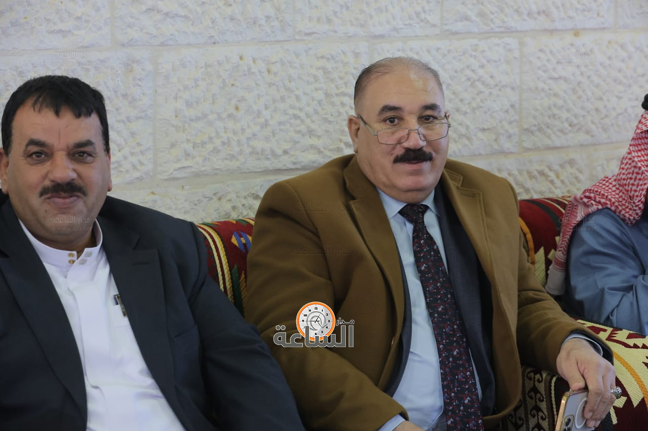 Madar Al-Saa Images 0.00841041577734536