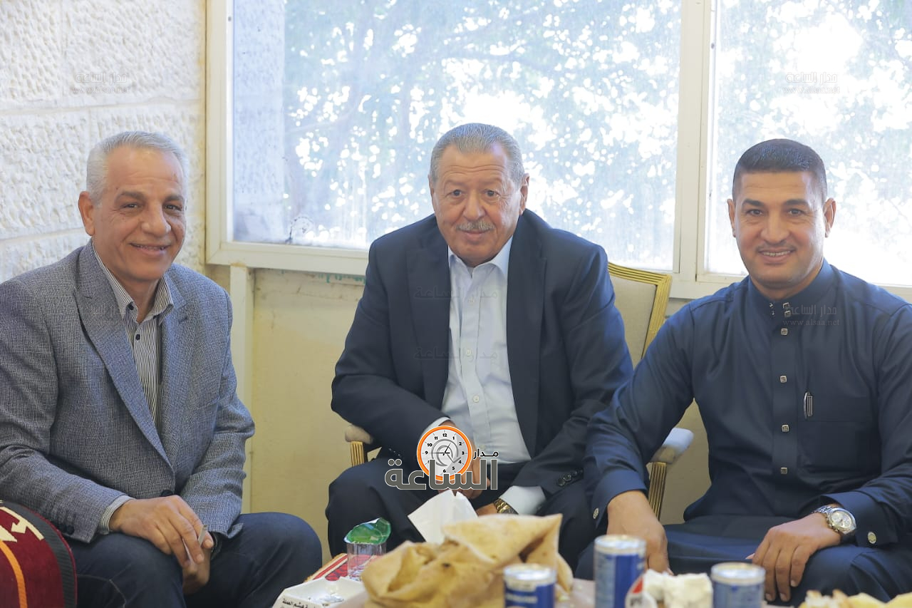 Madar Al-Saa Images 0.7156918187114617