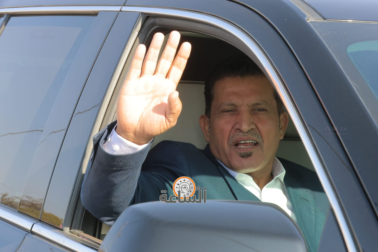 Madar Al-Saa Images 0.14304787842324862