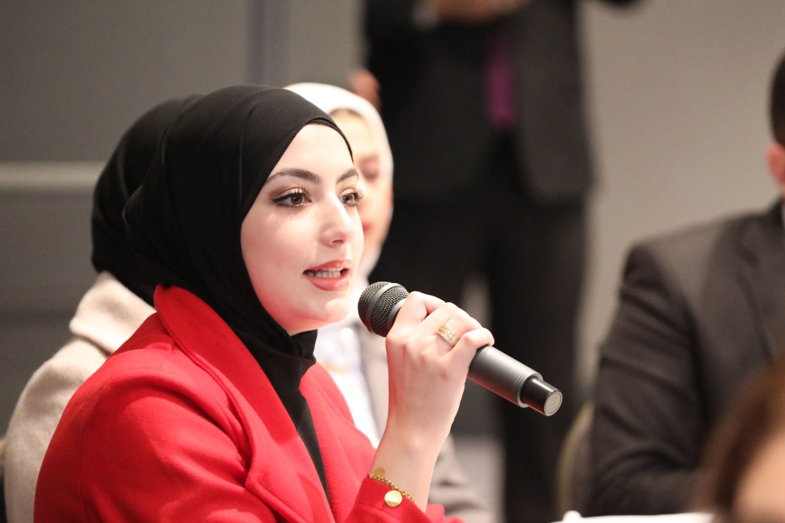 Madar Al-Saa Images 0.3198234316307288