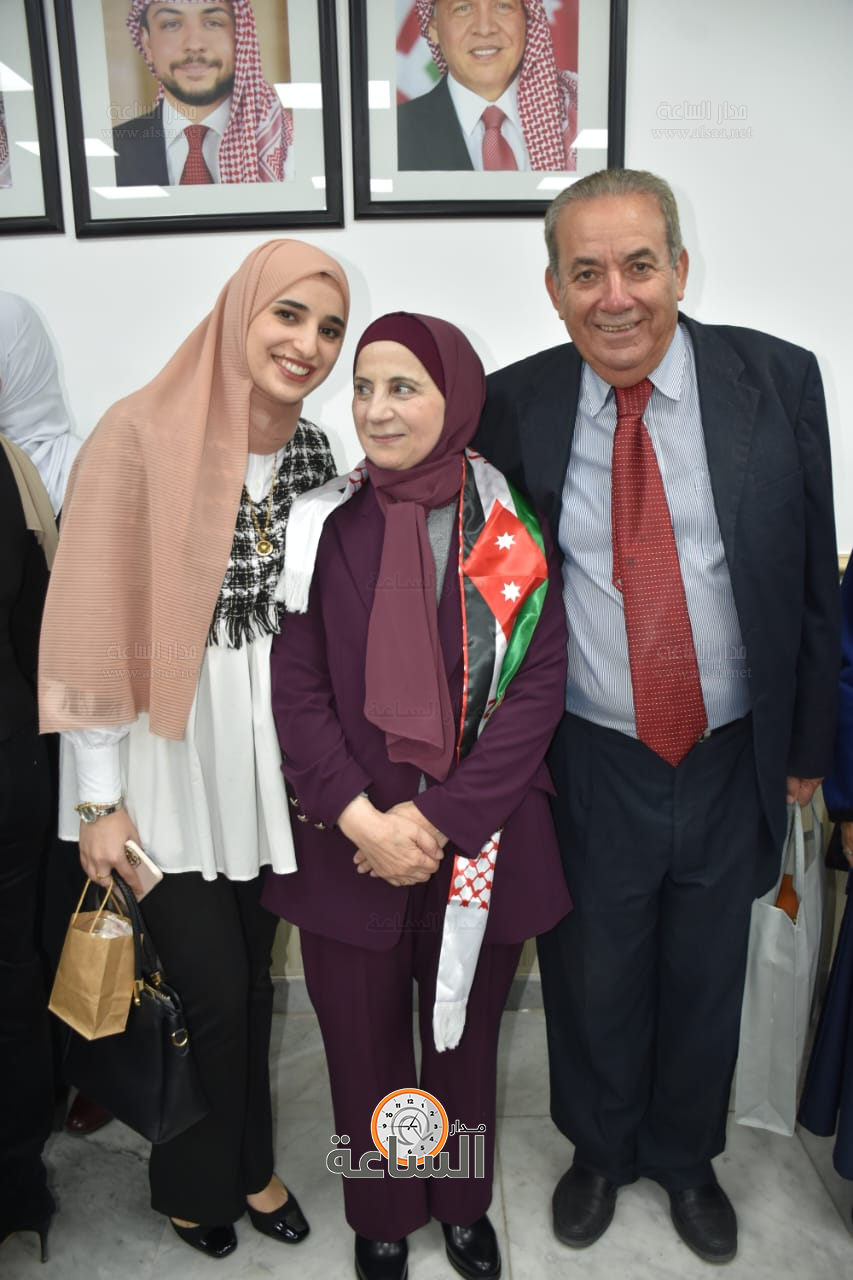 Madar Al-Saa Images 0.5950835554904202