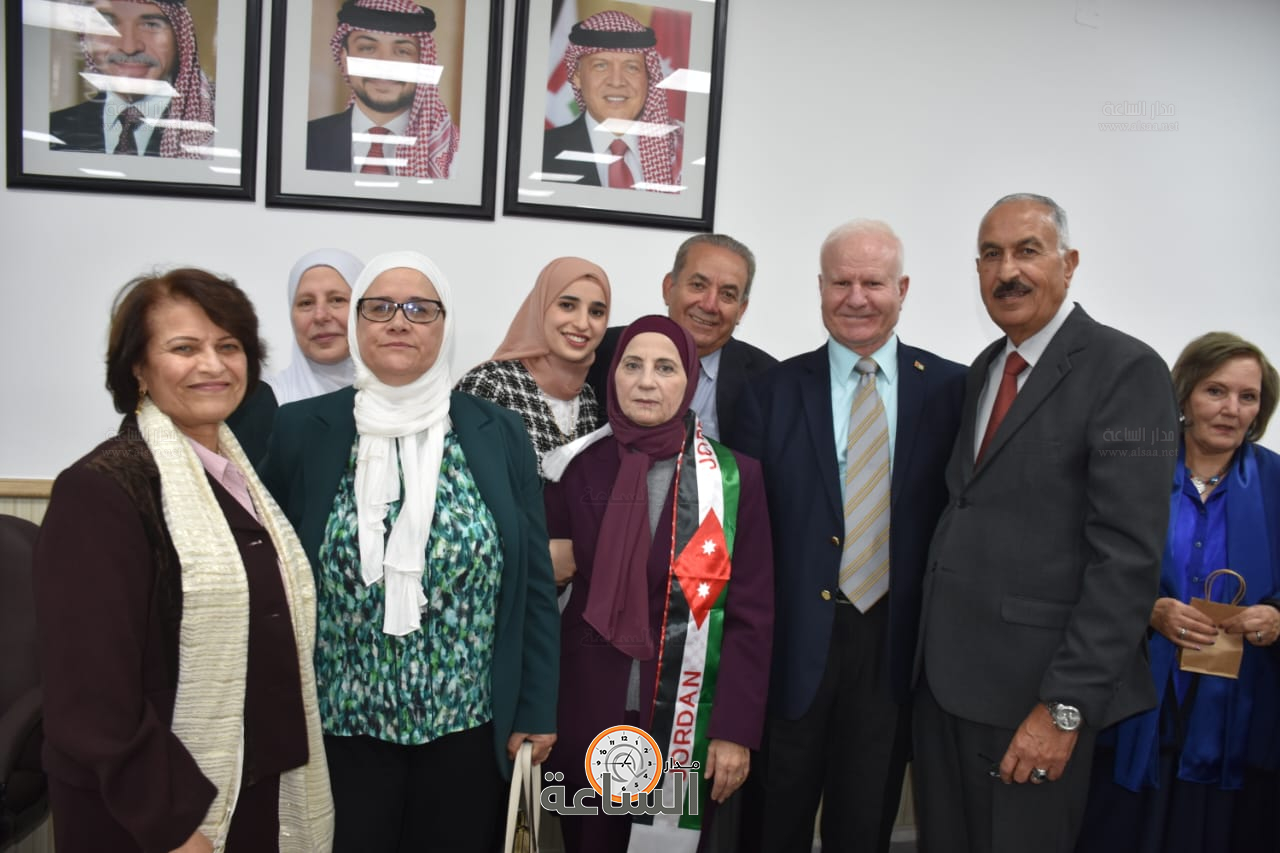 Madar Al-Saa Images 0.18797555448837255