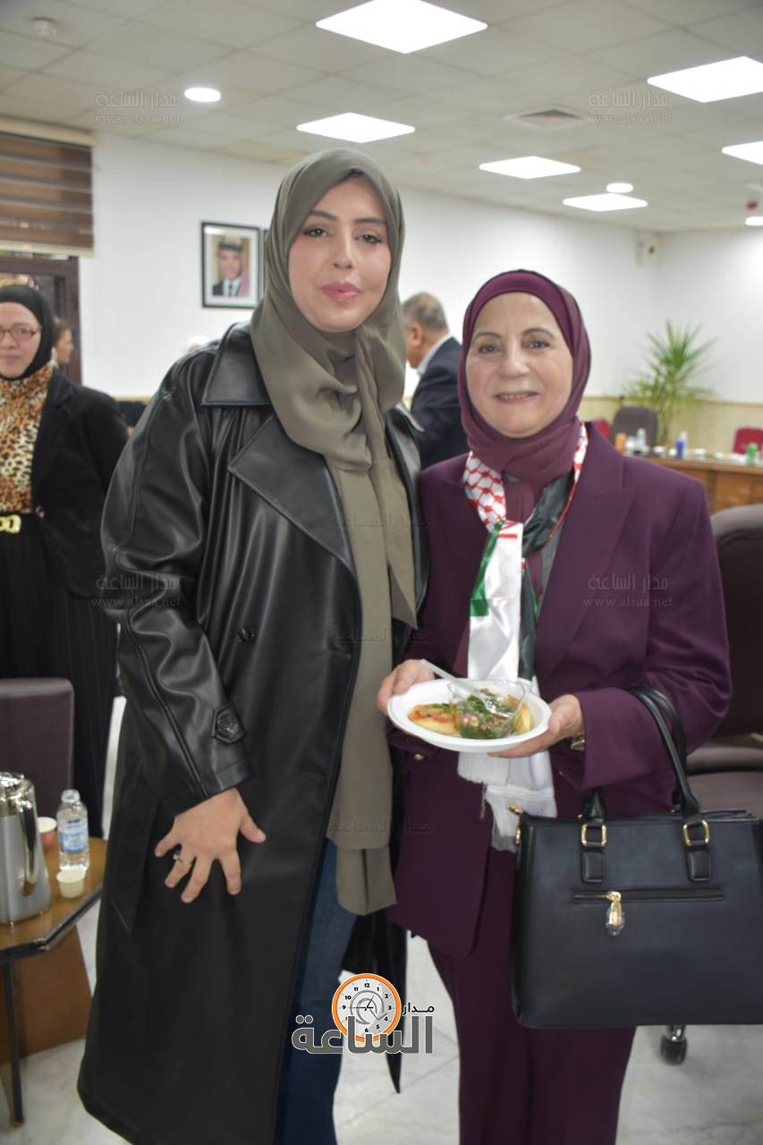 Madar Al-Saa Images 0.08539078517040422