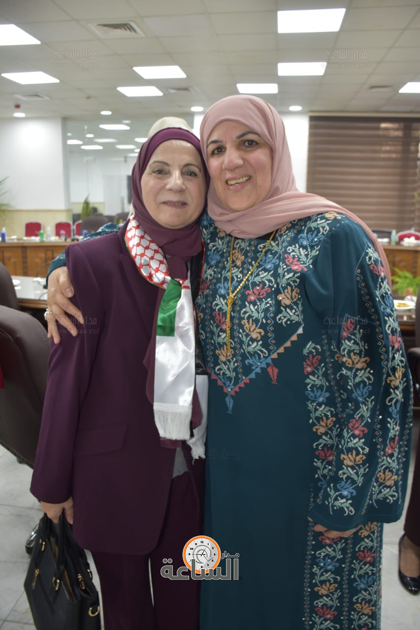 Madar Al-Saa Images 0.10332294190796087