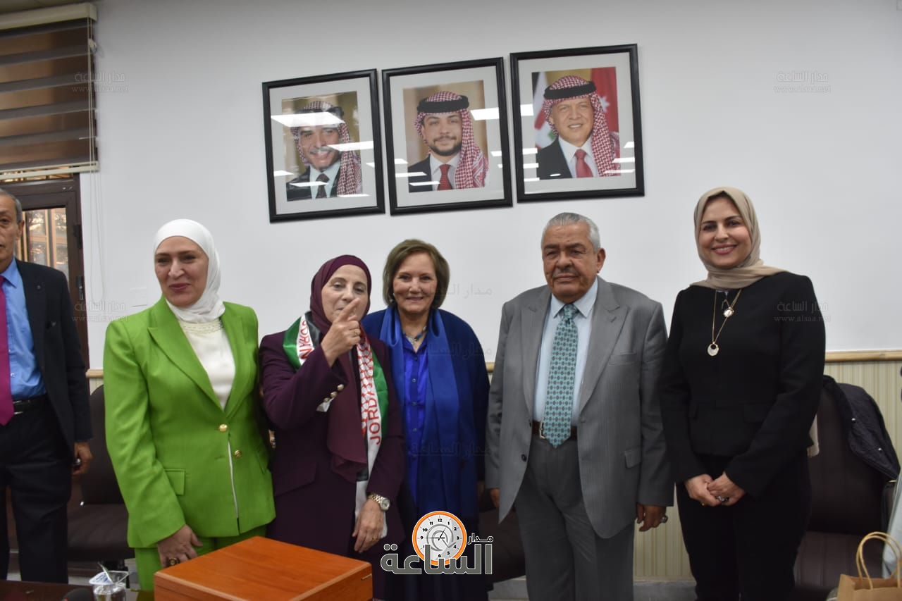 Madar Al-Saa Images 0.36322152446892453