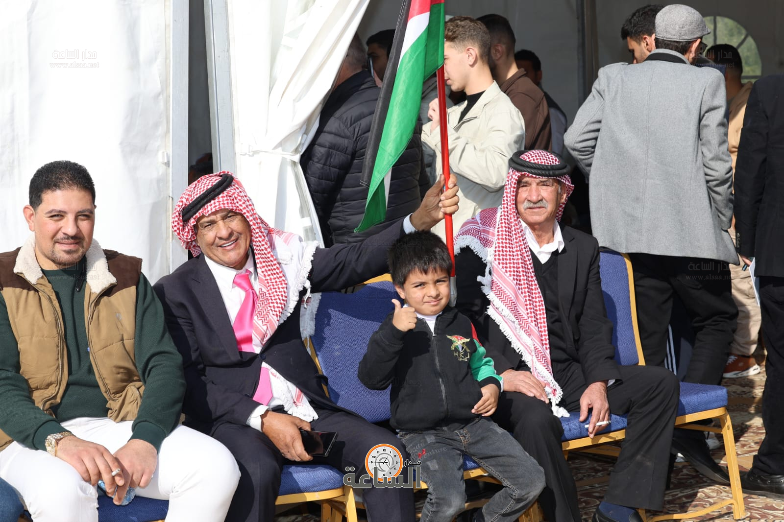 Madar Al-Saa Images 0.7965473511919726