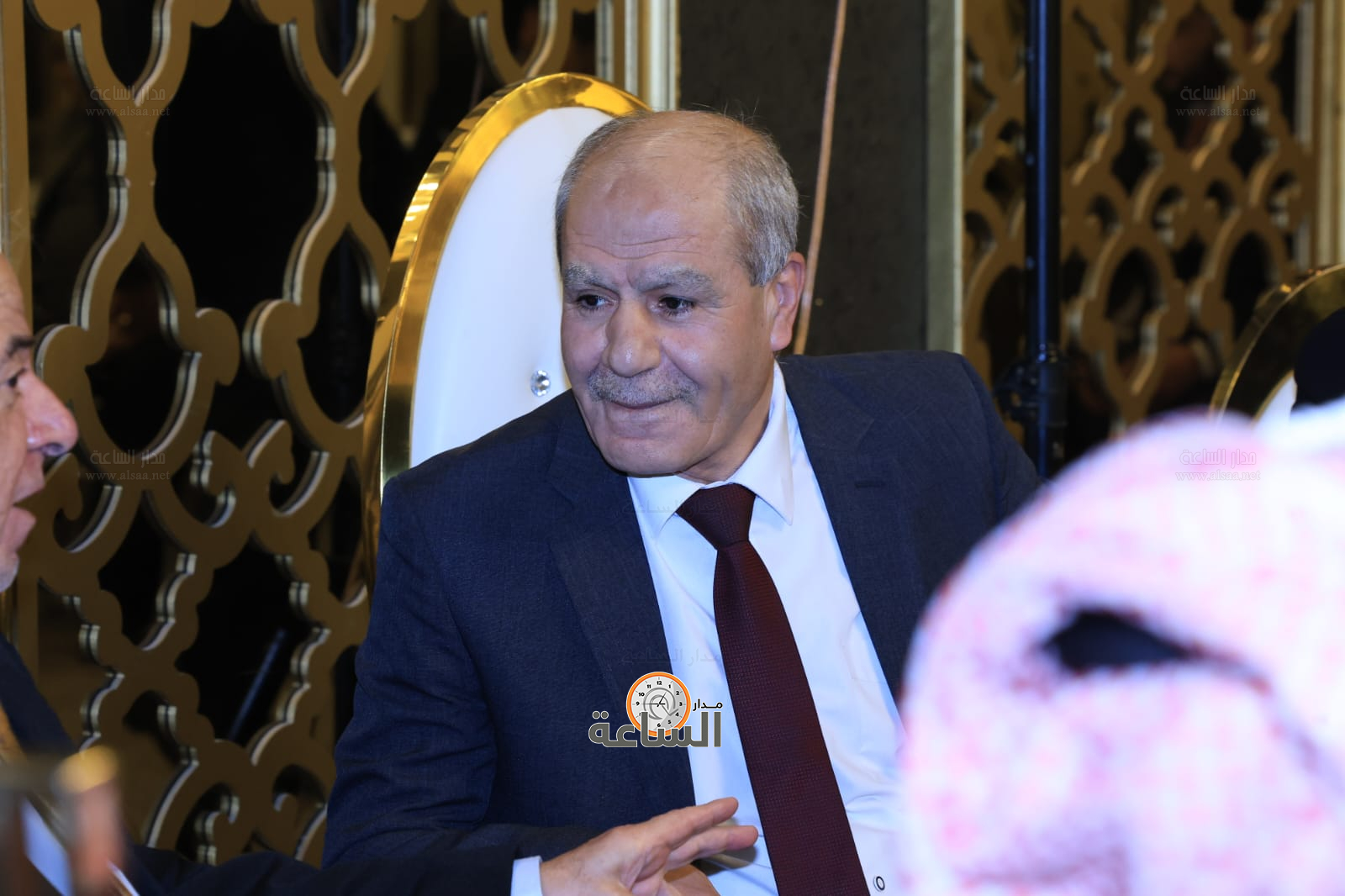 Madar Al-Saa Images 0.4256113705161214