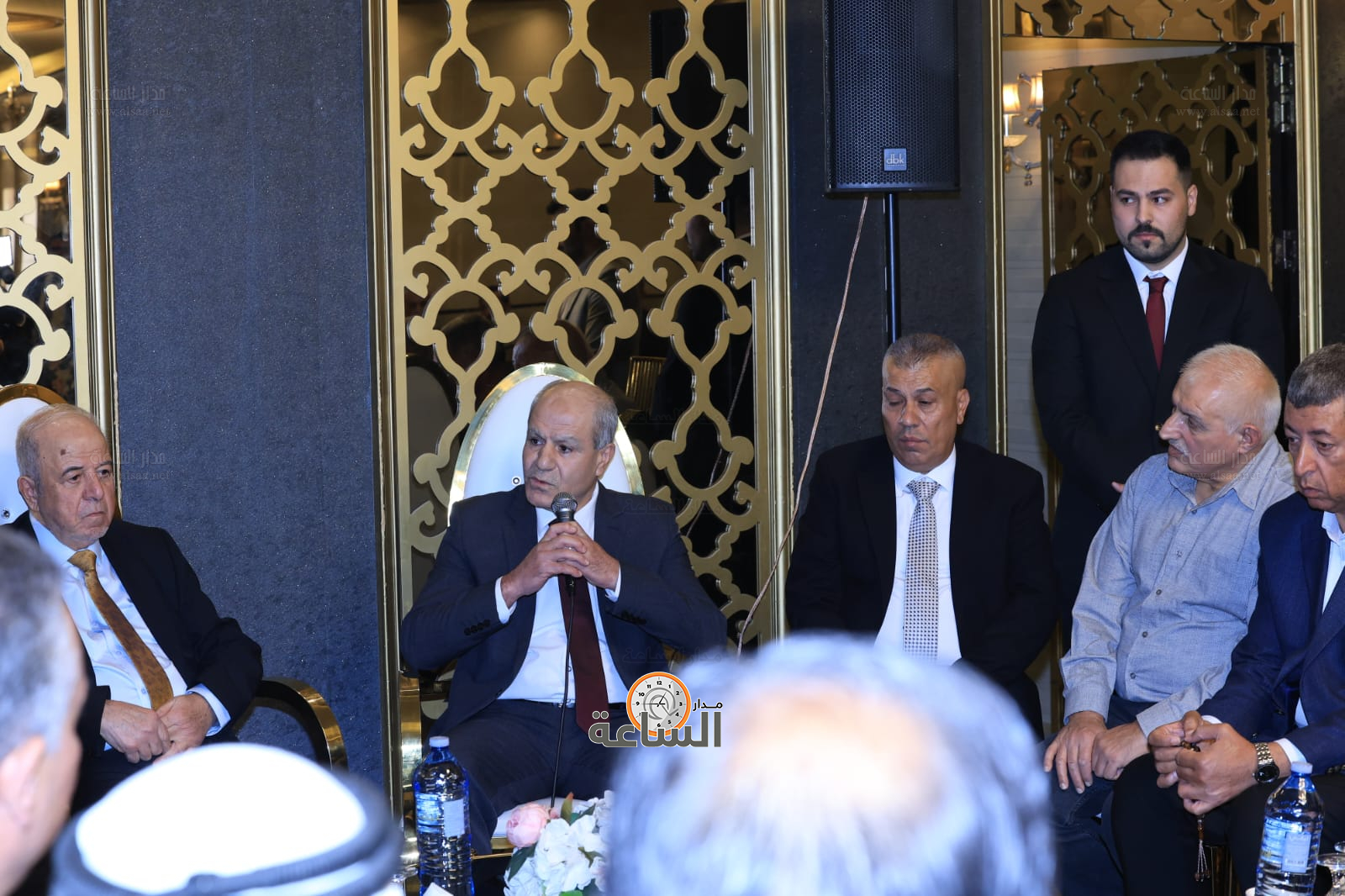 Madar Al-Saa Images 0.7412017740356476