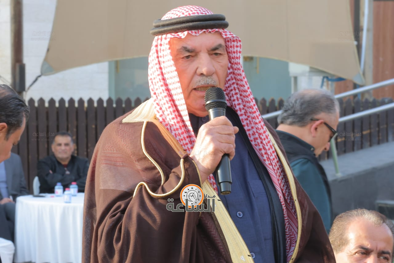 Madar Al-Saa Images 0.7558116907172027