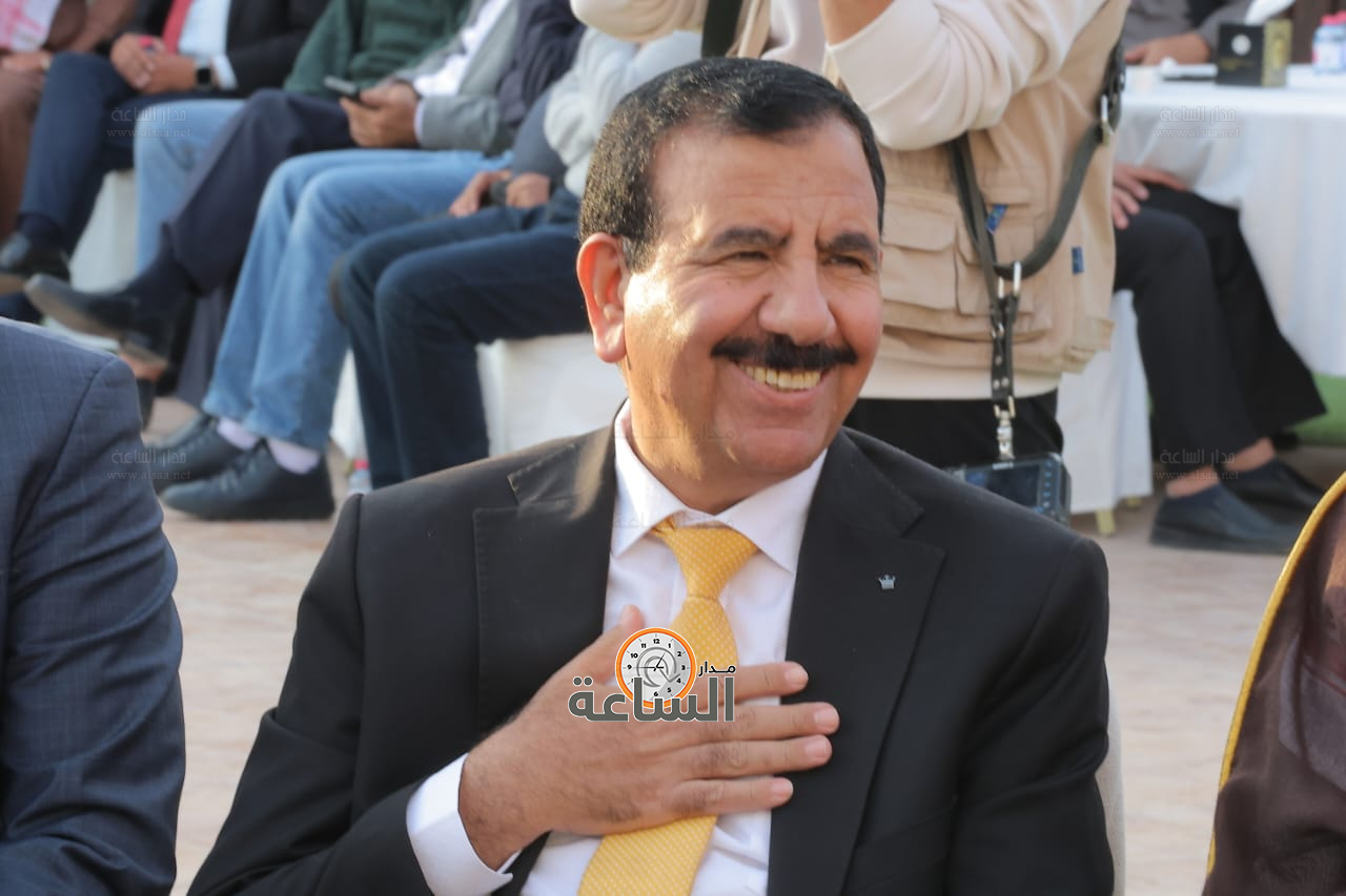 Madar Al-Saa Images 0.8355499305461302