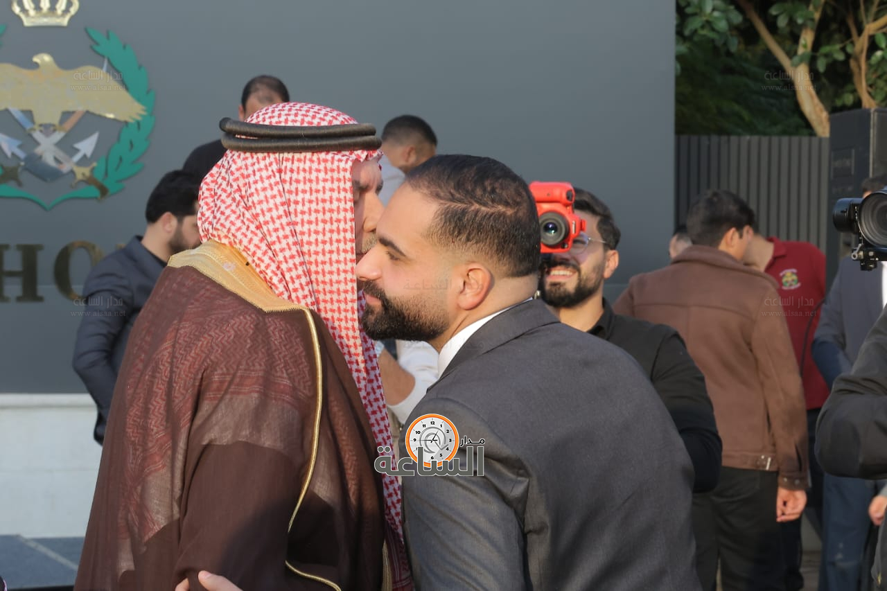 Madar Al-Saa Images 0.024779173850240976