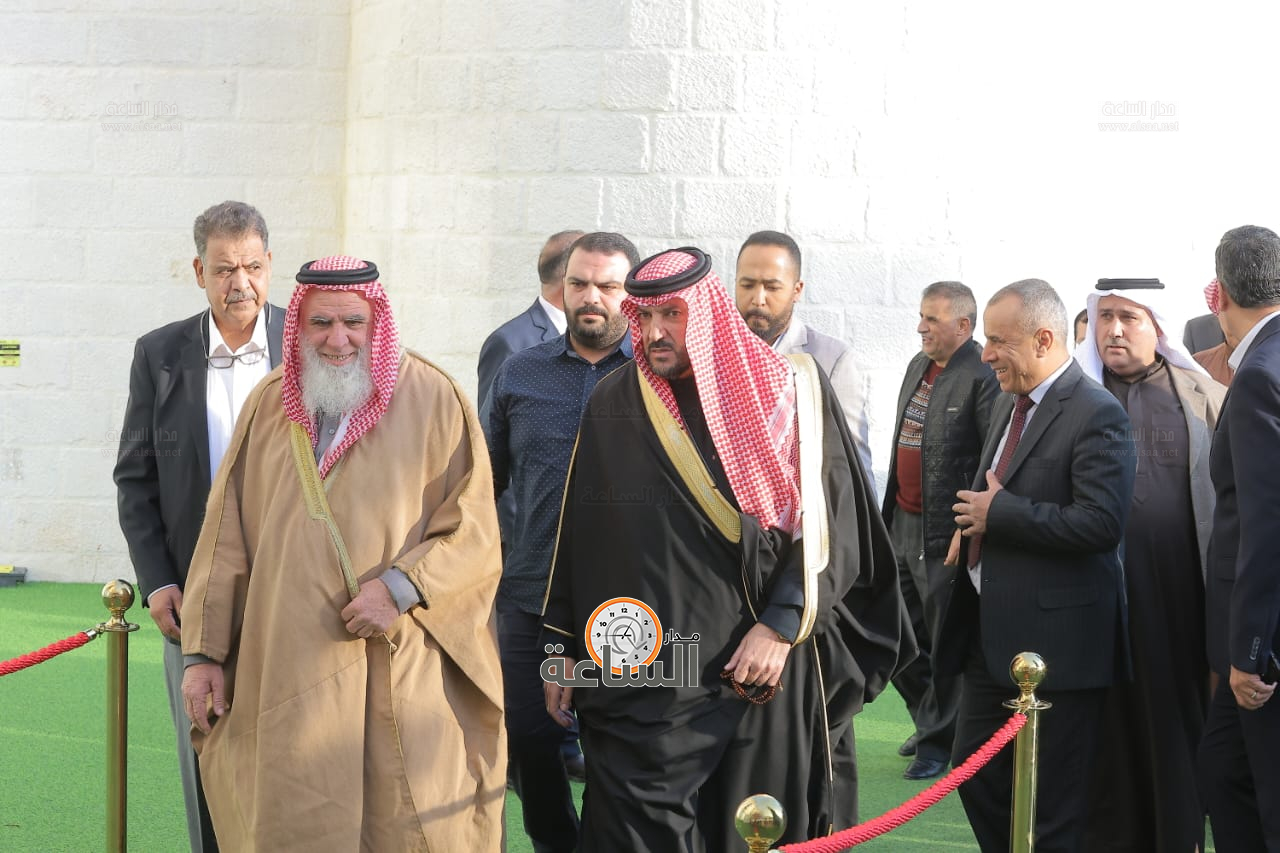 Madar Al-Saa Images 0.293682350801142