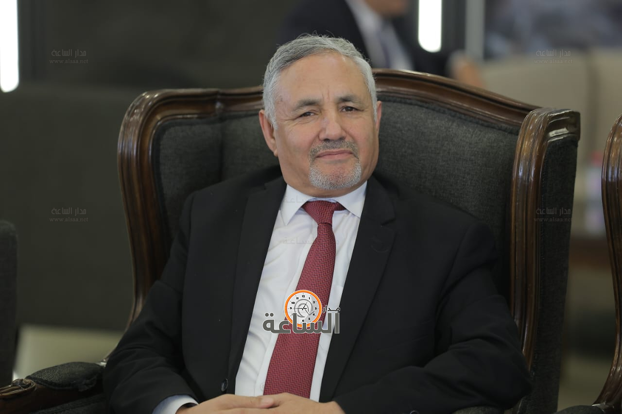 Madar Al-Saa Images 0.9060531961042773