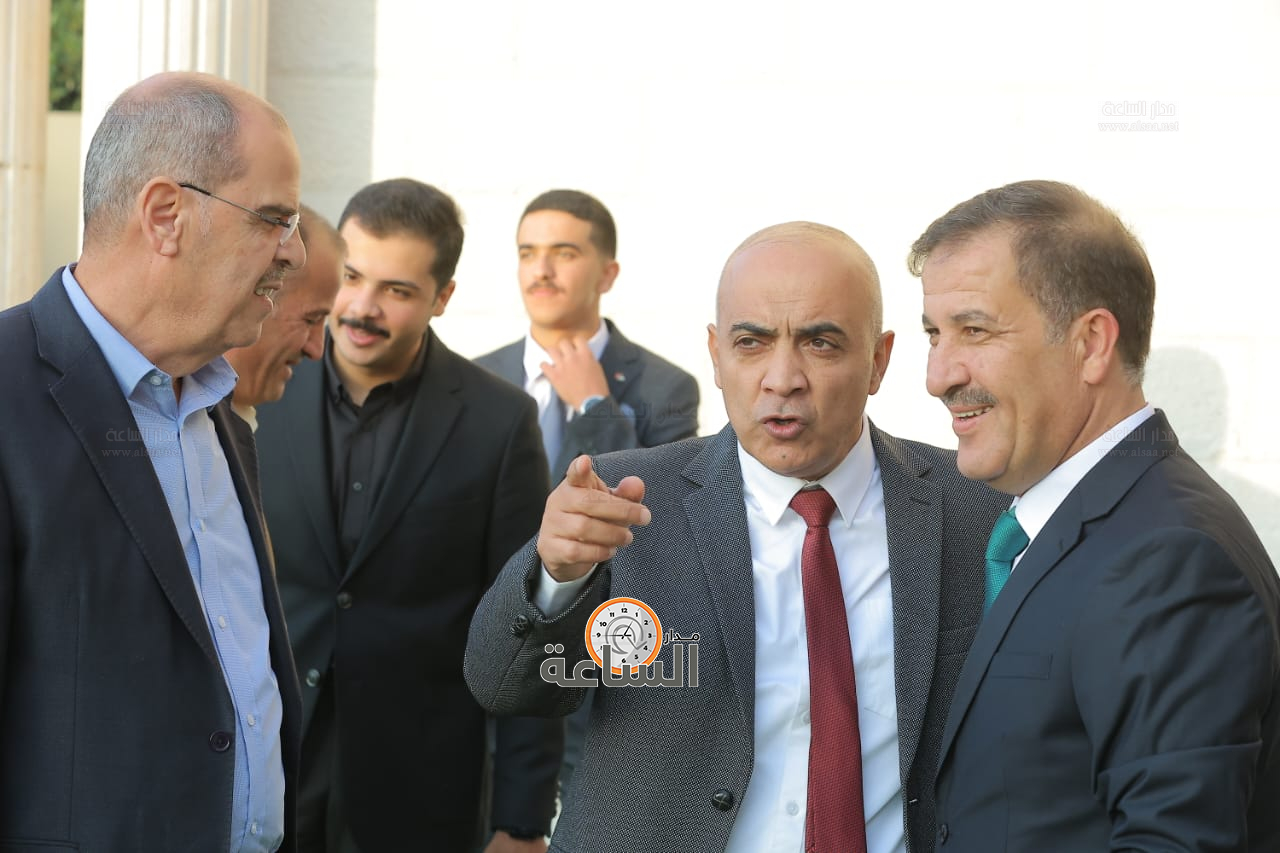 Madar Al-Saa Images 0.8733623324069371