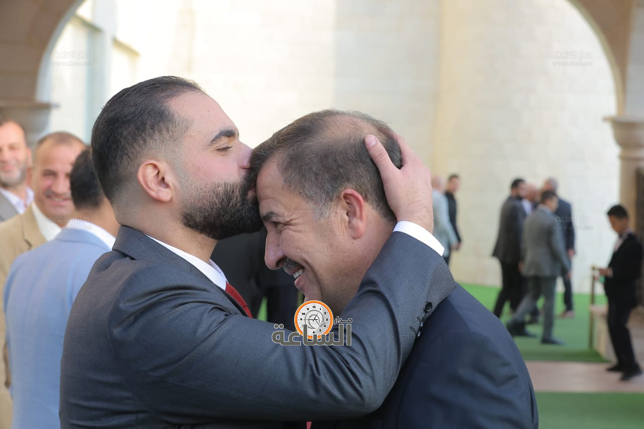 Madar Al-Saa Images 0.18300163543597003