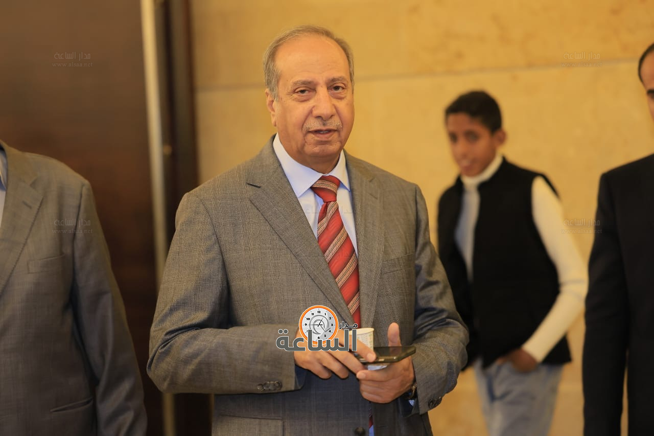 Madar Al-Saa Images 0.6966839751582637