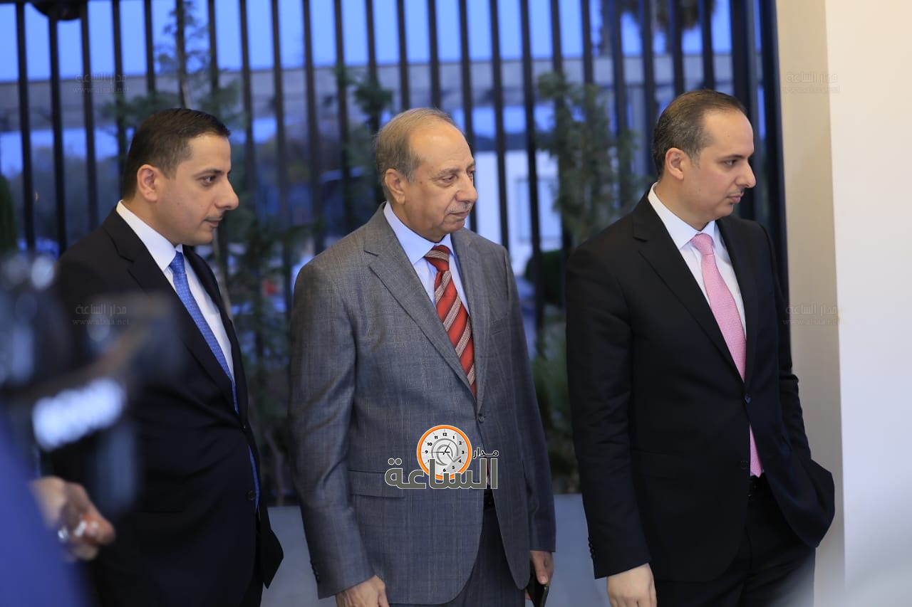 Madar Al-Saa Images 0.7459120905292846