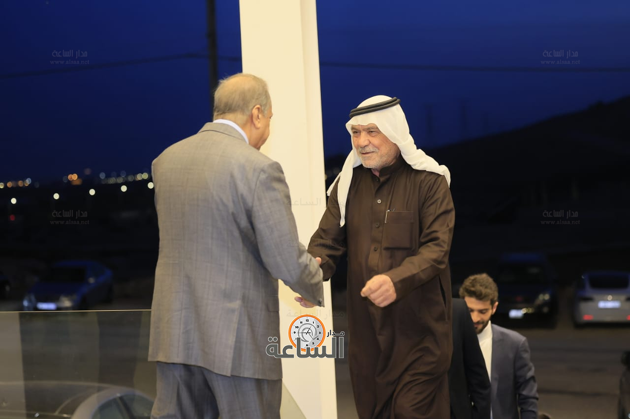 Madar Al-Saa Images 0.041796955327485286