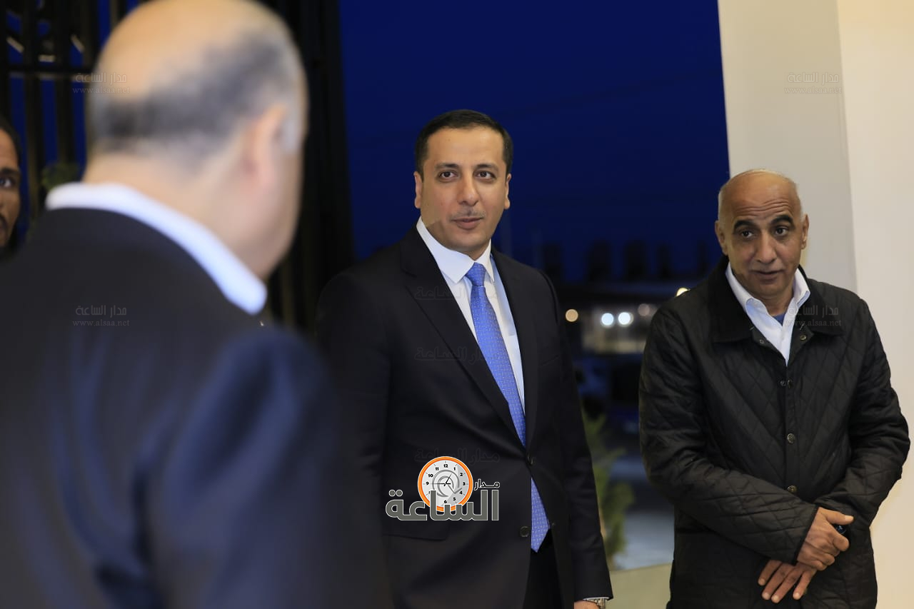 Madar Al-Saa Images 0.4359751767872233