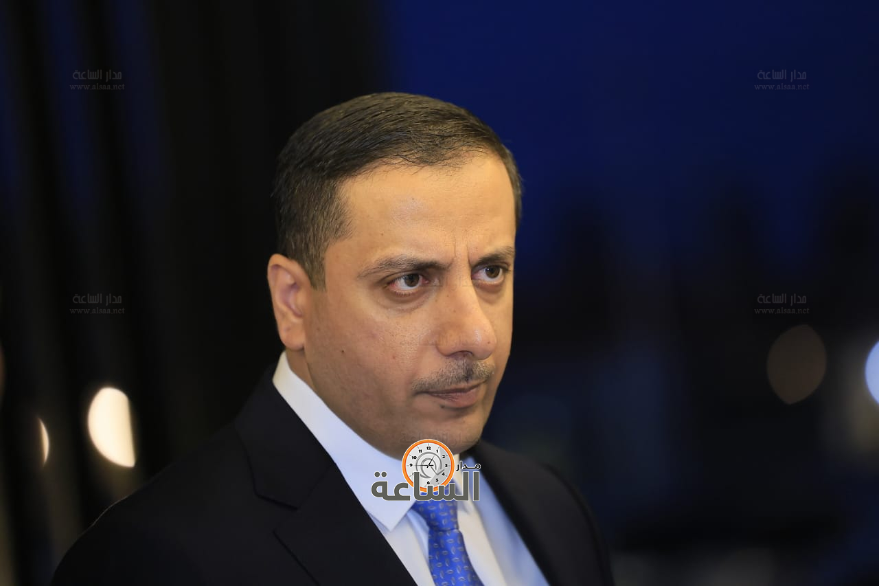 Madar Al-Saa Images 0.3950869843982694