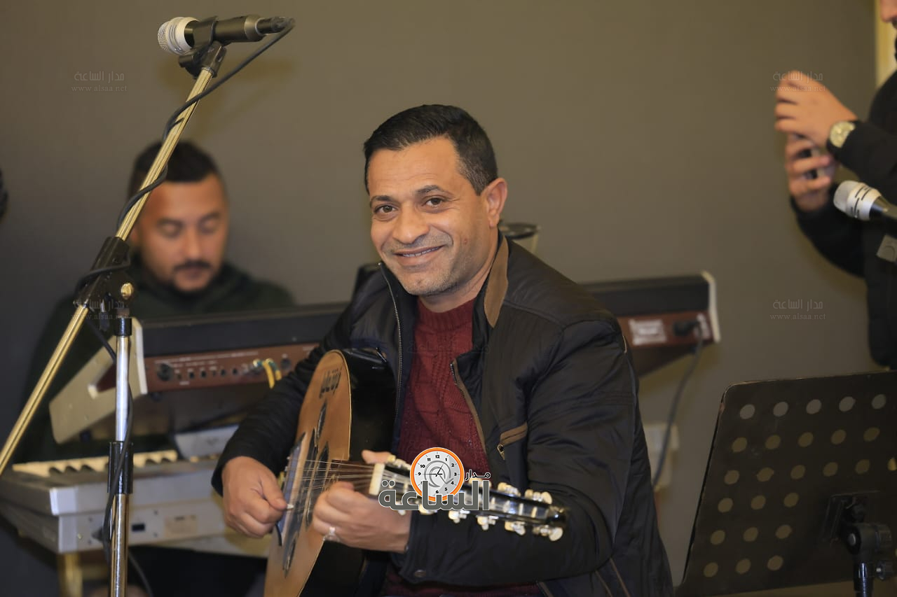 Madar Al-Saa Images 0.4634680500077518