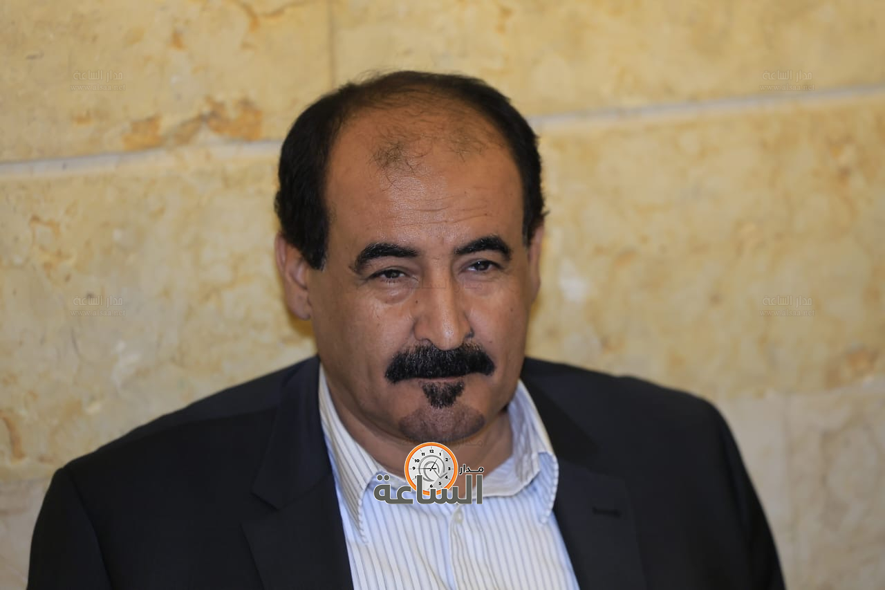 Madar Al-Saa Images 0.07084398327198749