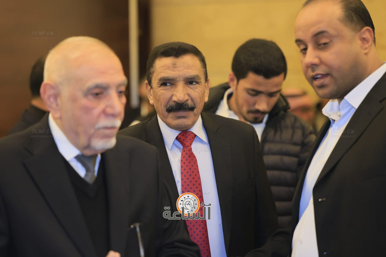 Madar Al-Saa Images 0.3186367963053264