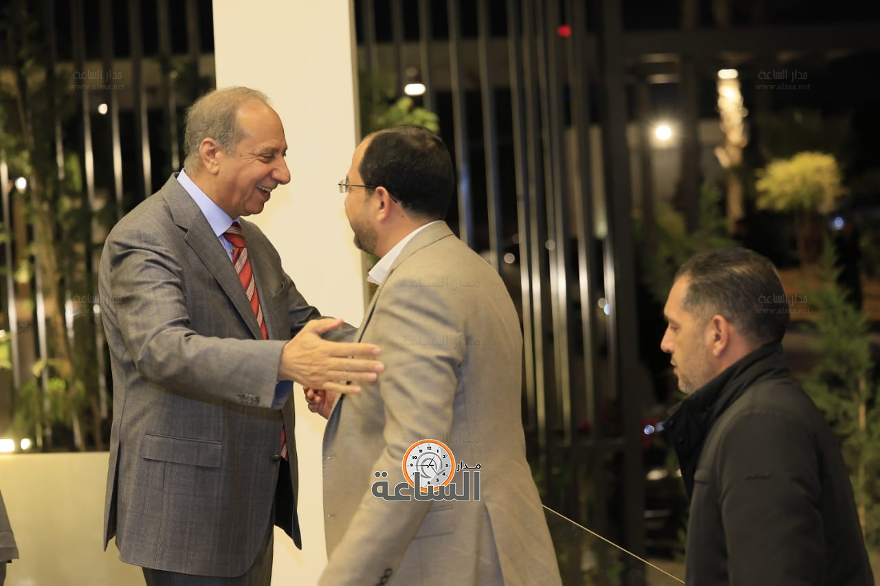 Madar Al-Saa Images 0.3454444608014604