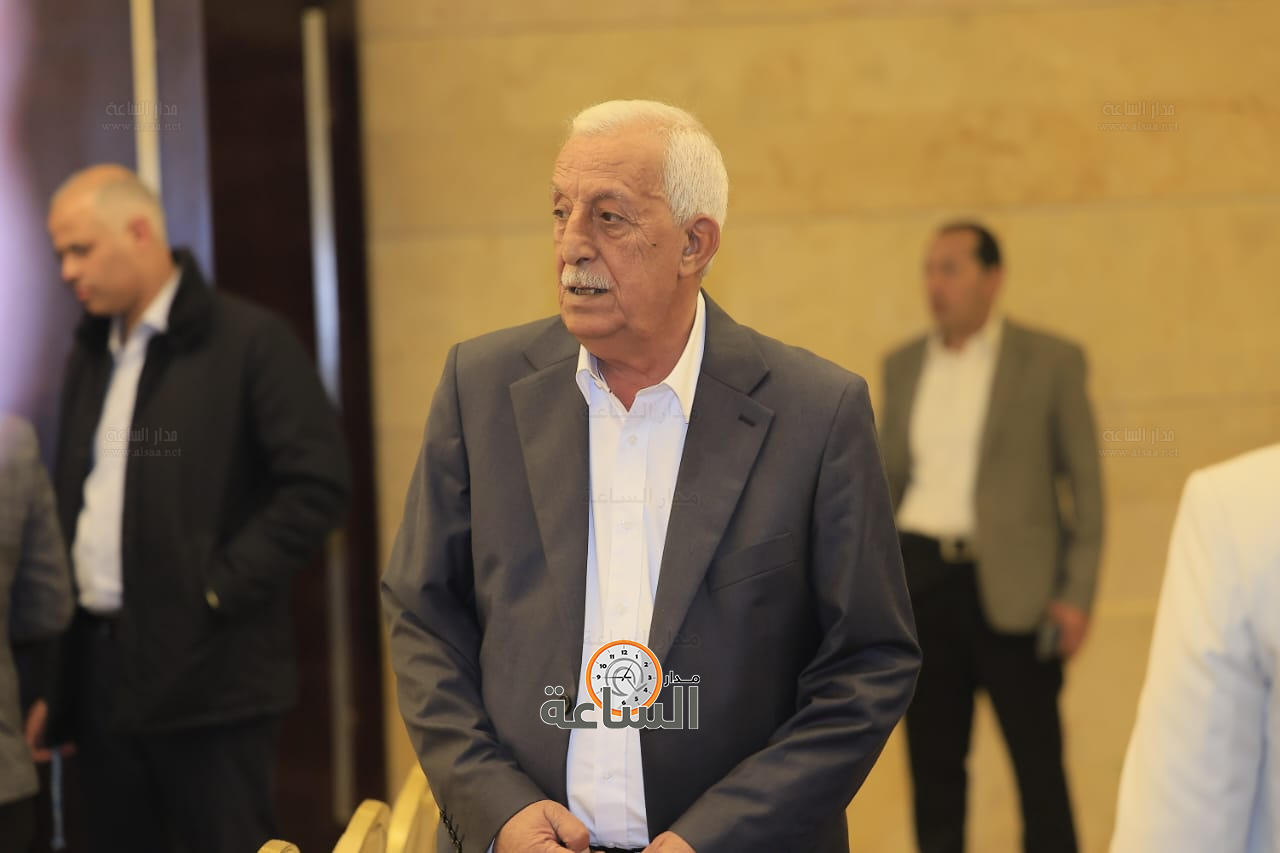 Madar Al-Saa Images 0.9328580618285292