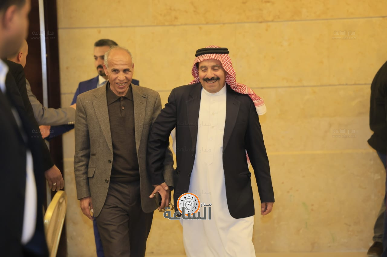 Madar Al-Saa Images 0.5110821323008163