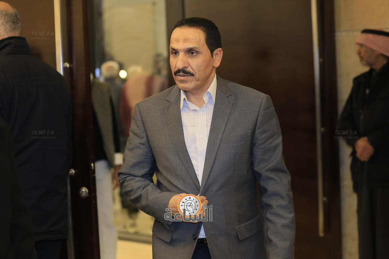 Madar Al-Saa Images 0.06700694133000185