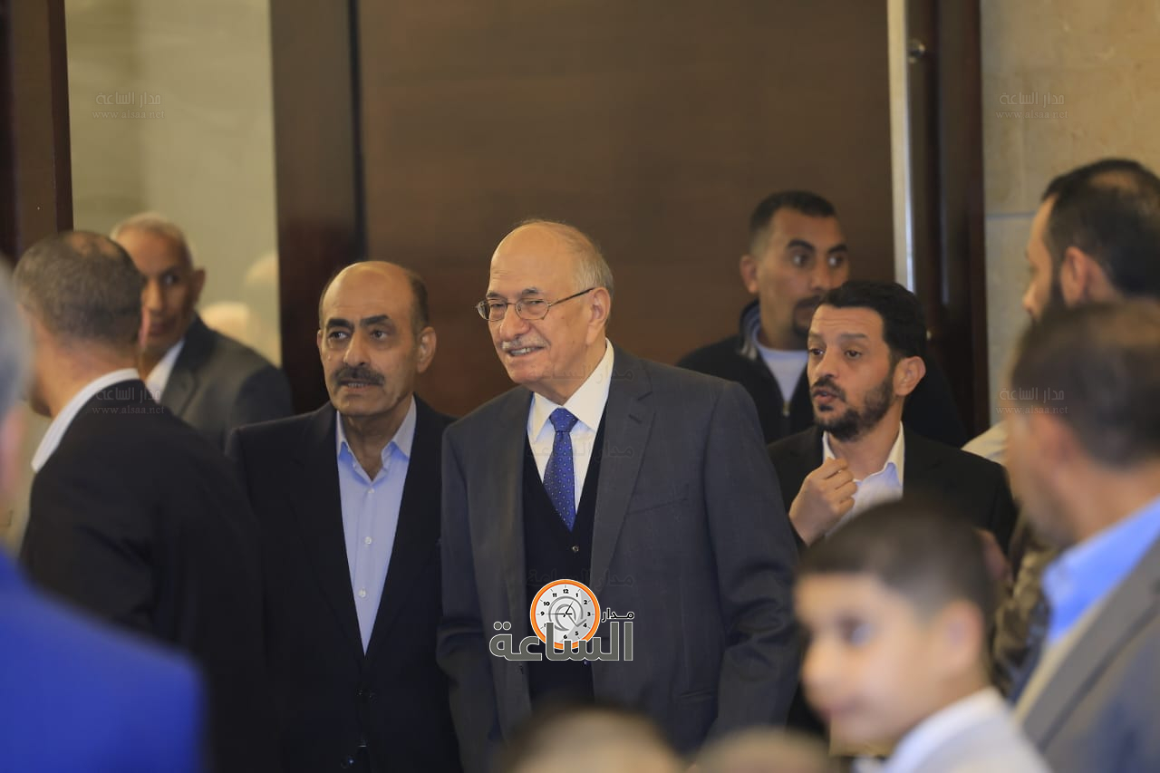 Madar Al-Saa Images 0.30600469116292506