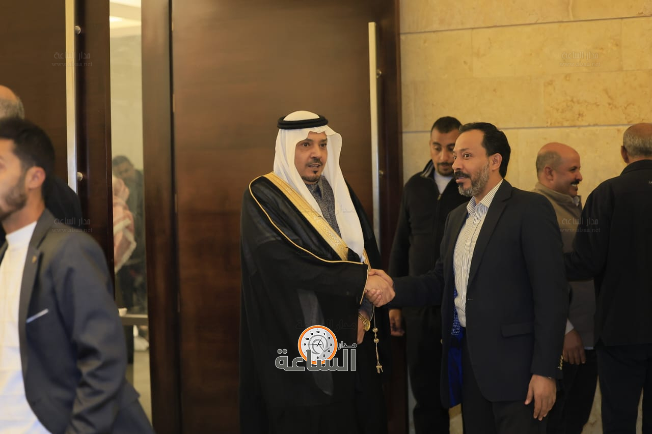 Madar Al-Saa Images 0.5497436175449528