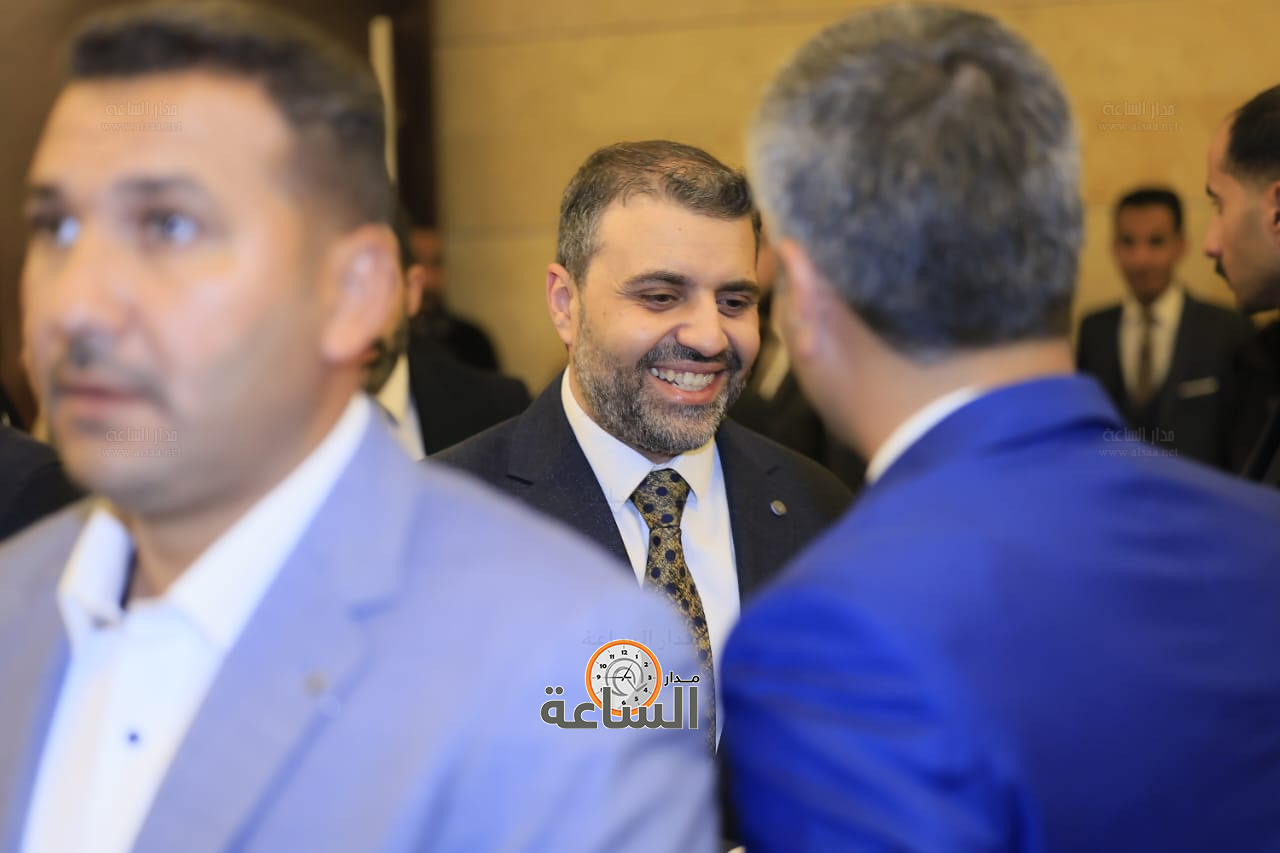 Madar Al-Saa Images 0.3242337062629048