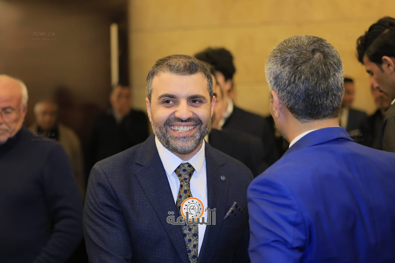 Madar Al-Saa Images 0.821039184305557