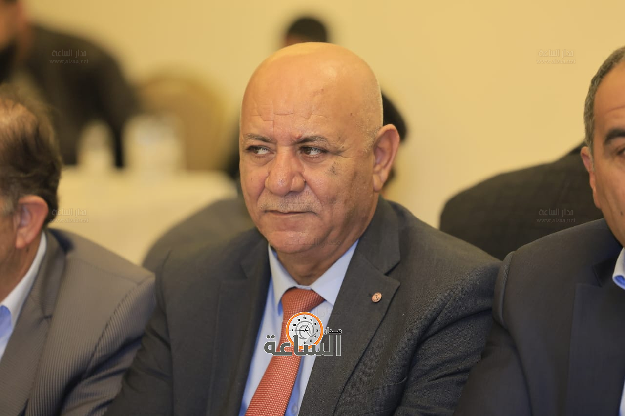 Madar Al-Saa Images 0.8281671480299584