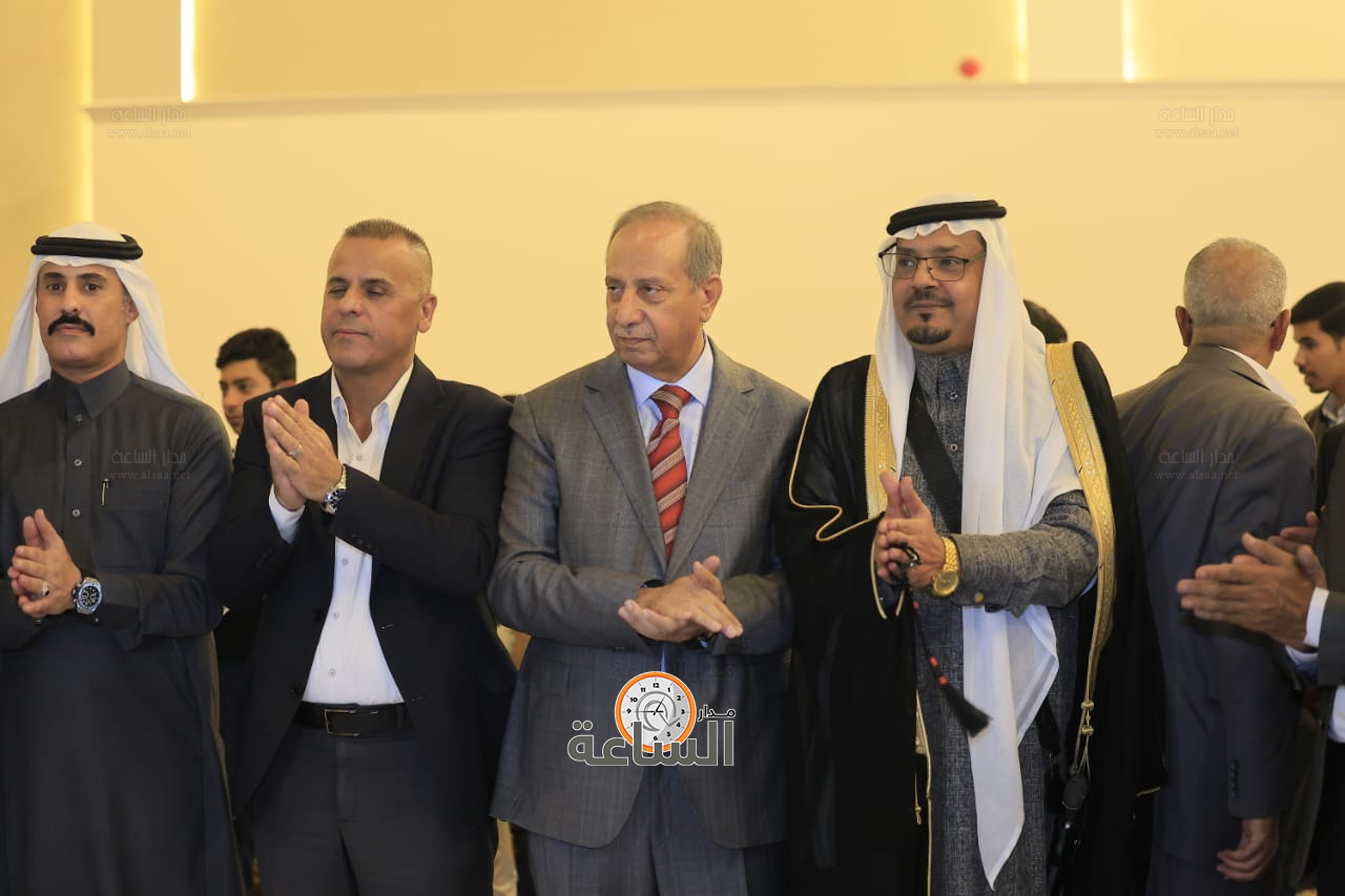 Madar Al-Saa Images 0.43087136870349174