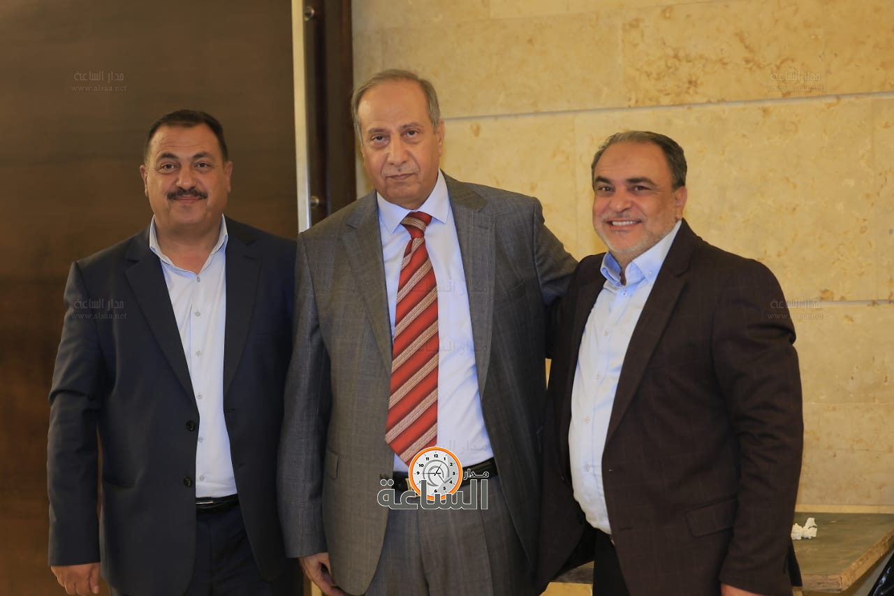 Madar Al-Saa Images 0.394982636560411