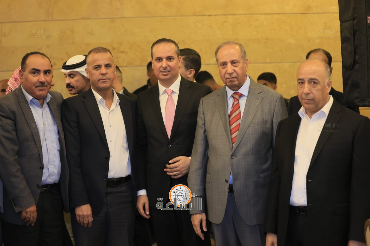 Madar Al-Saa Images 0.44135069594586973