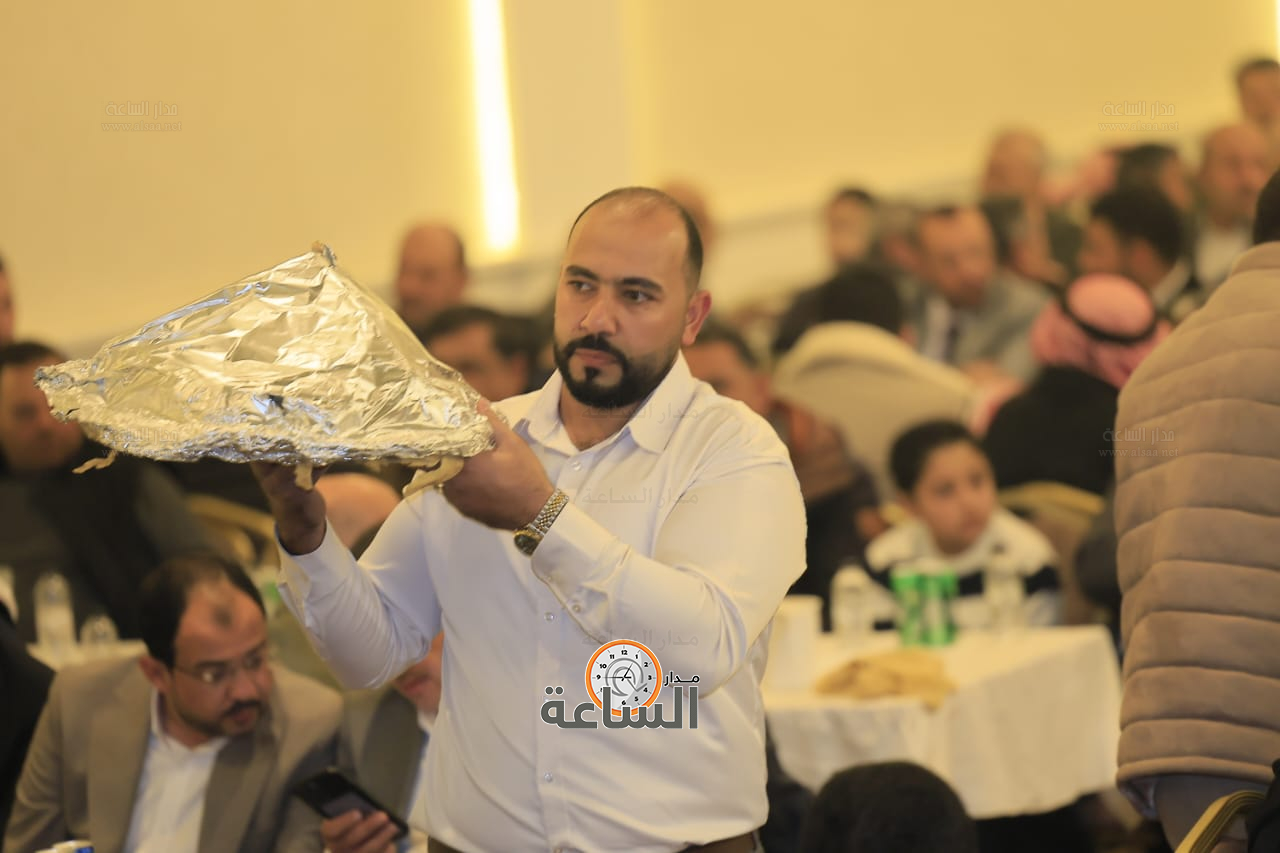 Madar Al-Saa Images 0.8596510849899104