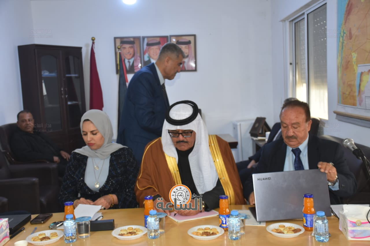 Madar Al-Saa Images 0.9404286264441737