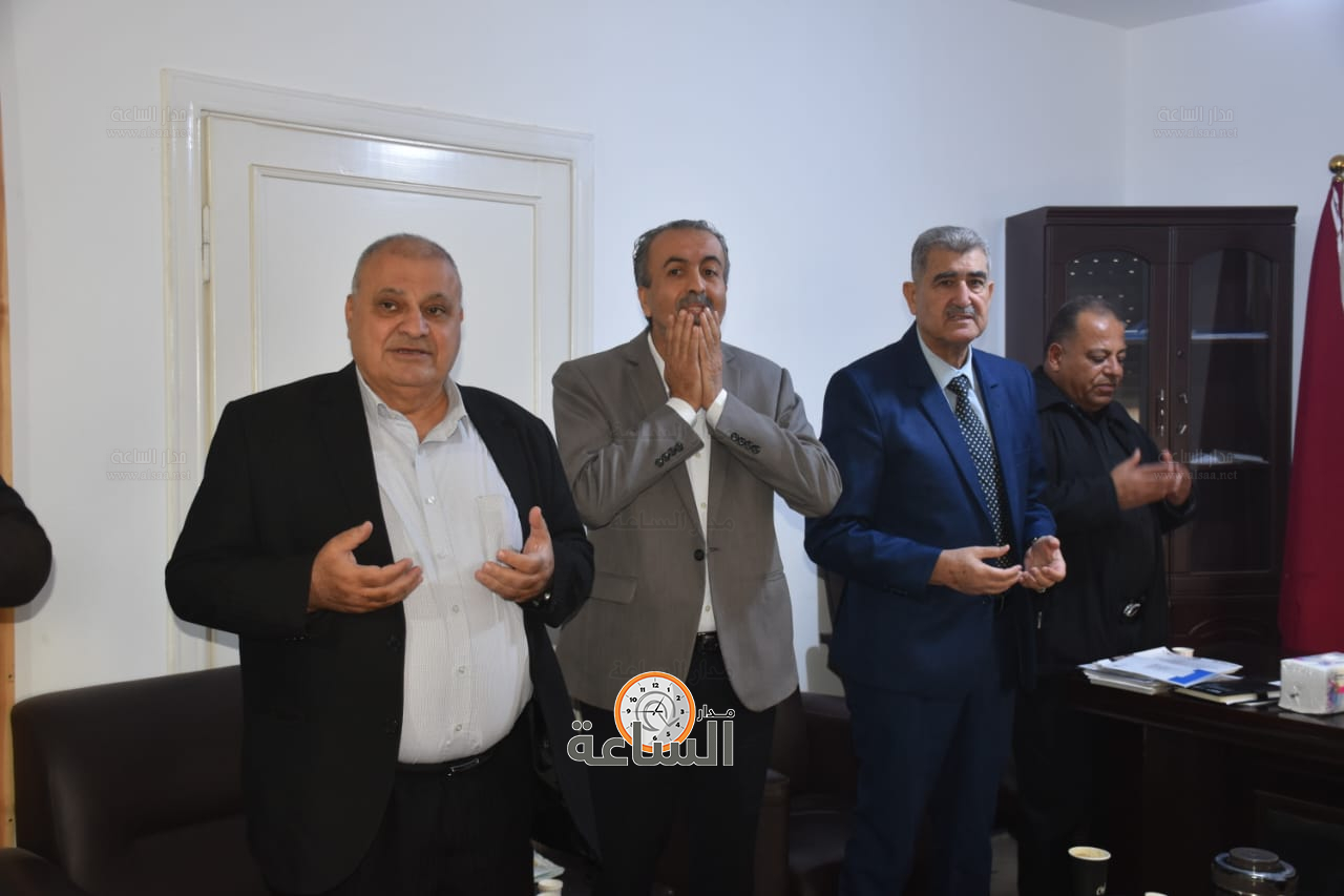 Madar Al-Saa Images 0.09615449516292063