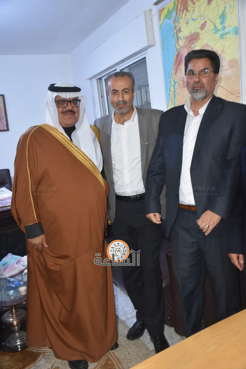 Madar Al-Saa Images 0.7414338135848221