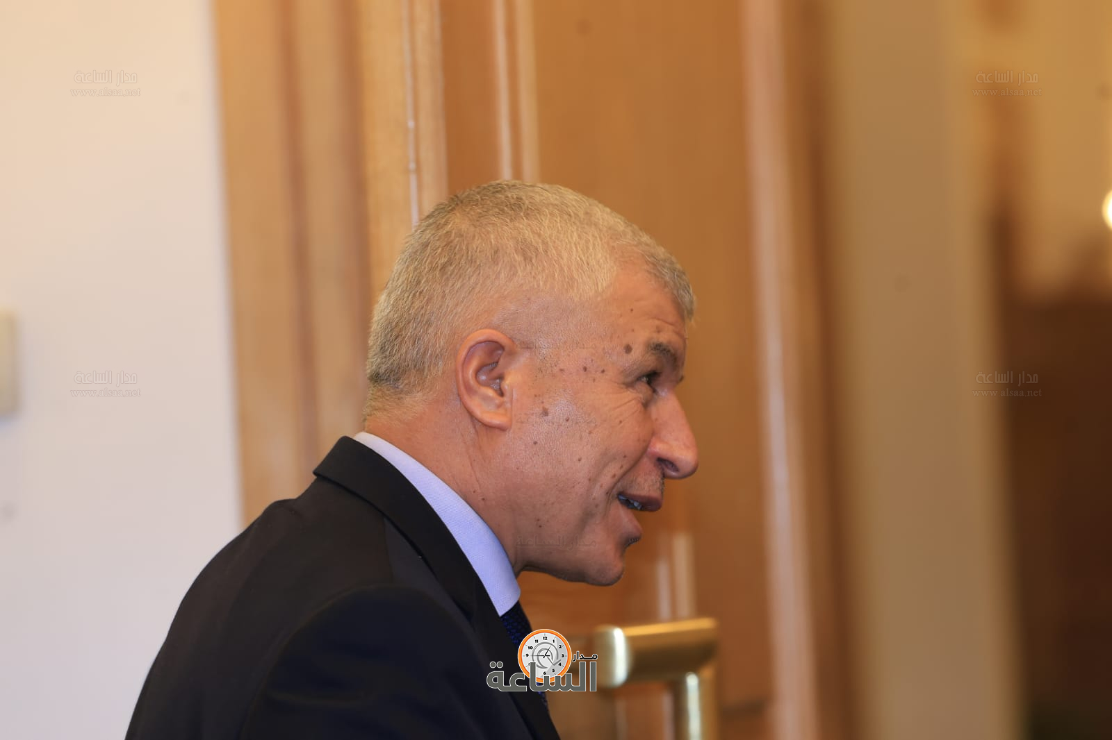 Madar Al-Saa Images 0.1774344497139846