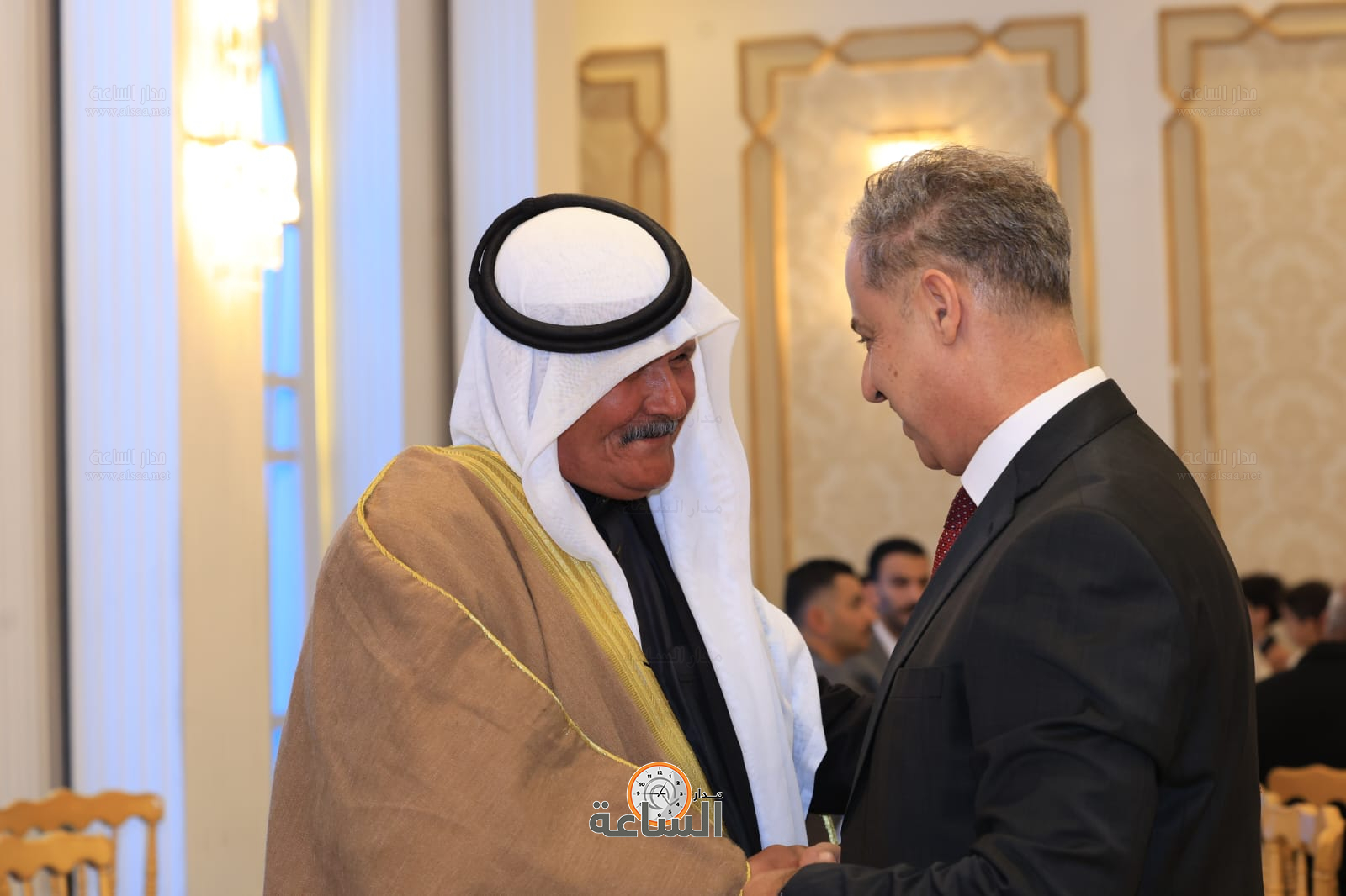 Madar Al-Saa Images 0.4646656551659841