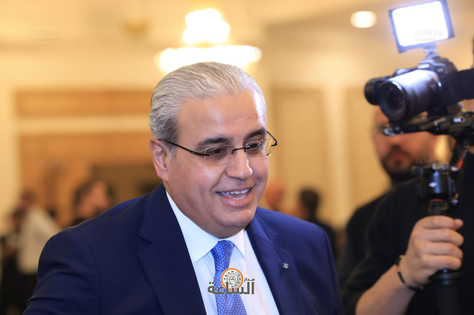 Madar Al-Saa Images 0.9330392729719716